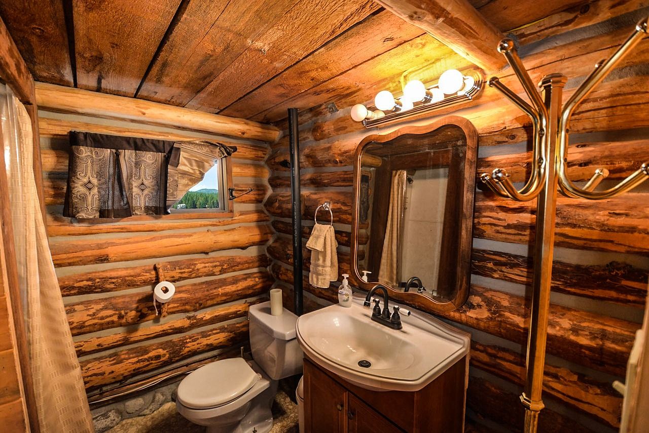 Drewno w łazience- czy to dobry pomysł?