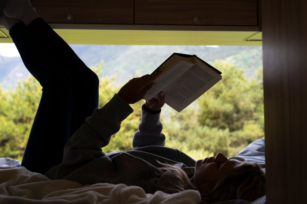 Czy czytanie przed snem naprawdę pomaga się zrelaksować?